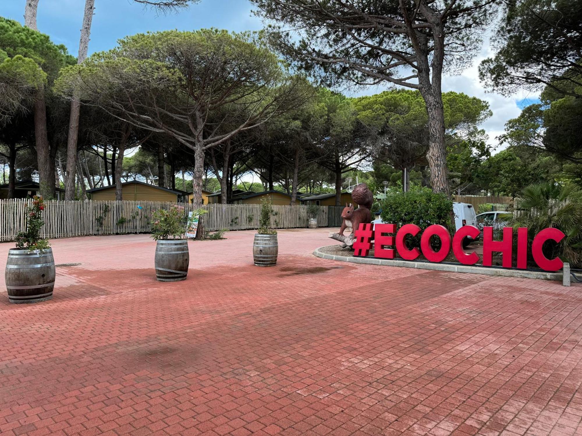 Camping La Tamarissiere Agde Exterior photo